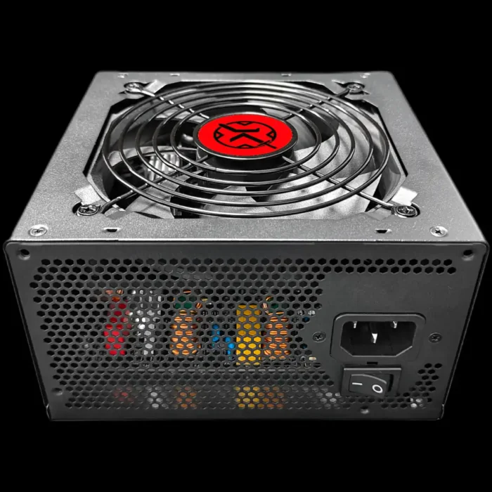 Fonte Kalkan Maxpower 550W instalada em gabinete gamer