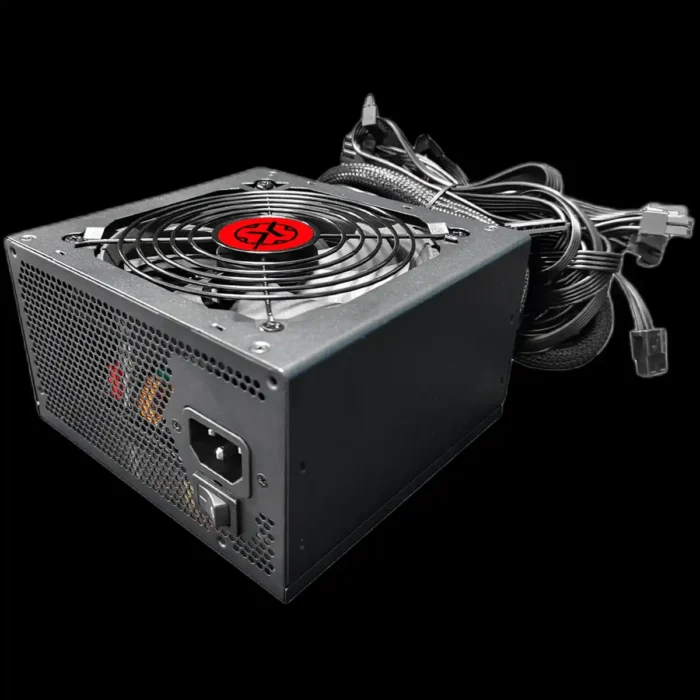 Fonte Kalkan Maxpower 550W com certificação 80 Plus Bronze visível